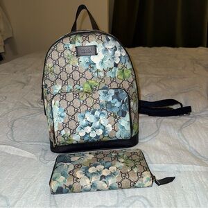 Gucci Bloom Floral Print Backpack and Wallet Set - Blue and Green